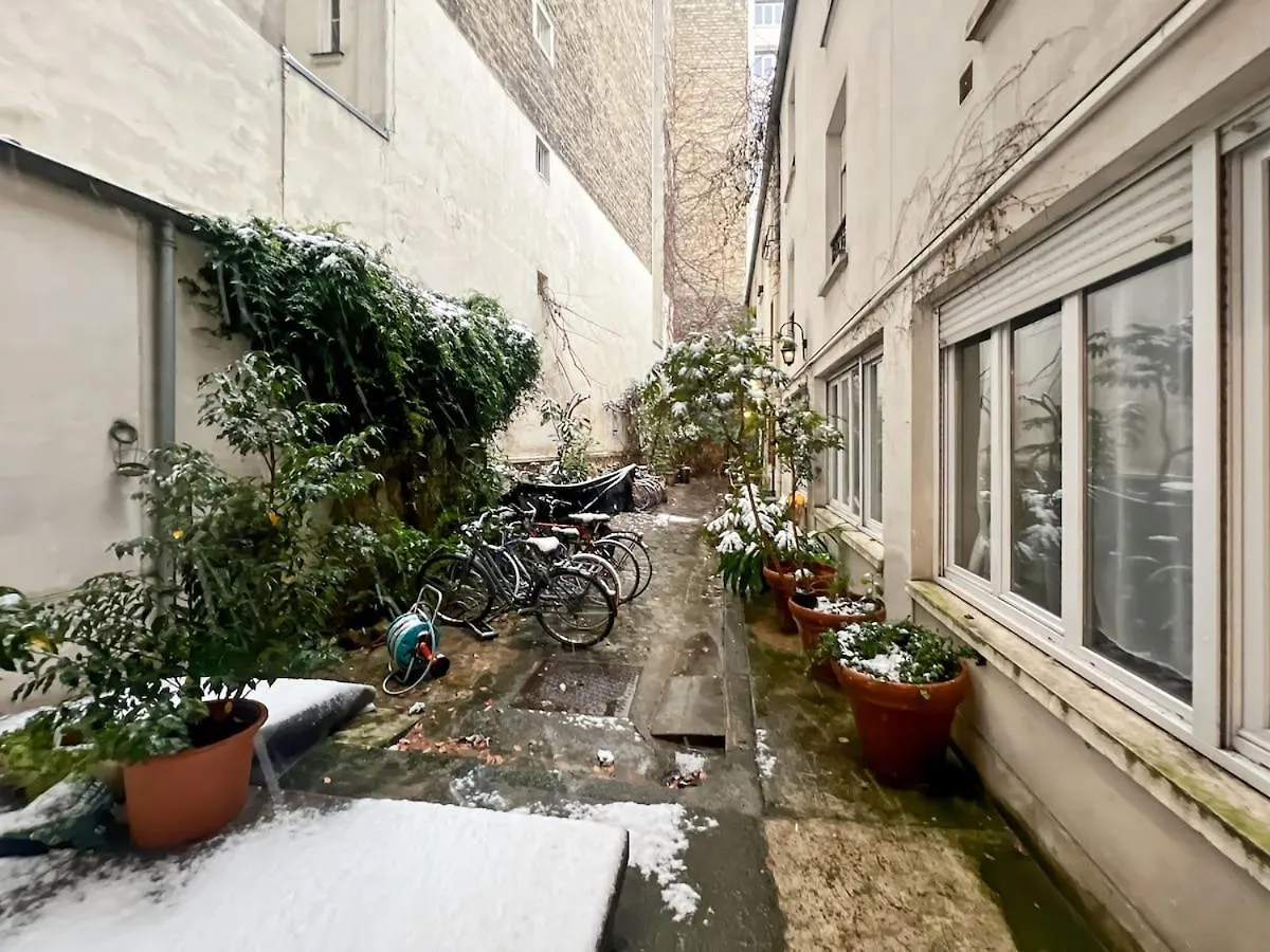 Aparthotel A Deux Pas De Gare Du Nord París