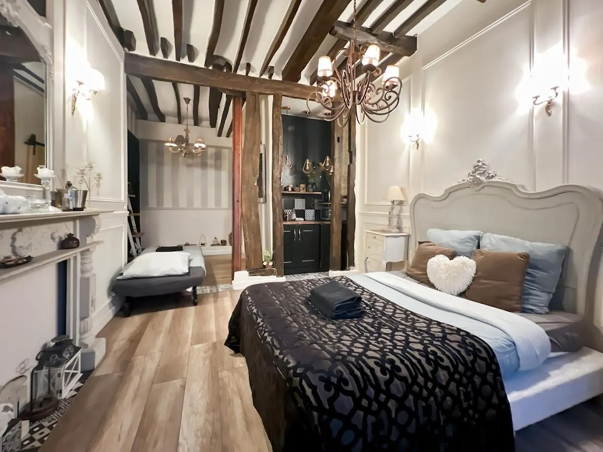 Aparthotel A Deux Pas De Gare Du Nord à Paris